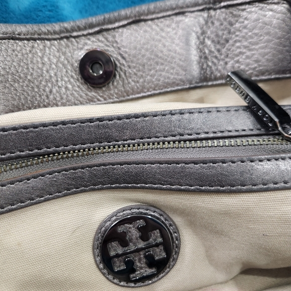 Tory Burch Vintage Purse - Picture 5 of 8